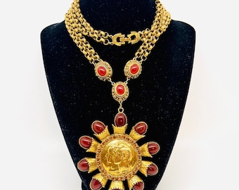 Amazing Bill Smith RICHELIEU Medallion Carnelian Glass Necklace Signed Vintage Designer Jewelry
