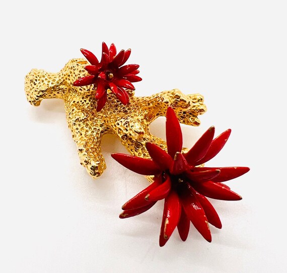 CASTLECLIFF Gold Tone Cast Red Enamel Coral Brooc… - image 7