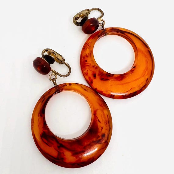 Vintage Lucite Iced Tea Drop Earrings: Long Circl… - image 3