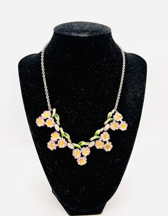 Early 1942 CORO Lavender & Green Enameled Necklac… - image 2