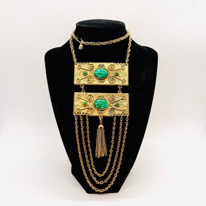 Long Mottled Green Cabochon Mogul Swag & Tassel Necklace Vintage Designer Jewelry