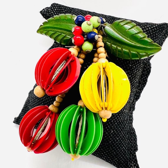 Early MIRIAM HASKELL Bakelite “Lampshade” Dangle … - image 1