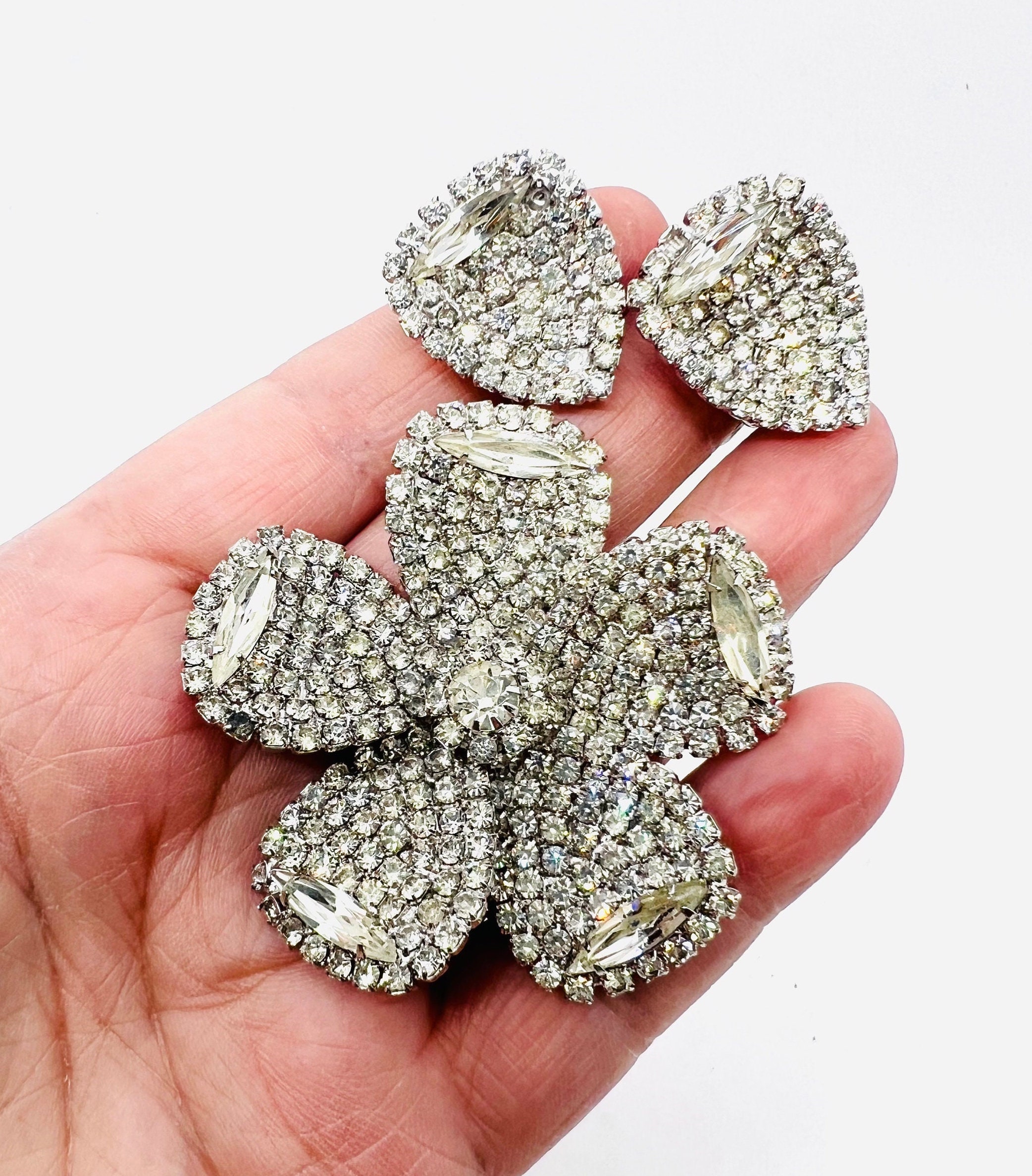 il_fullxfull.5223541297_hddb.jpg Signed Weiss Vintage Brooch & Clip On Earrings Set Autumn Fall Color Rhinestones main image 0
