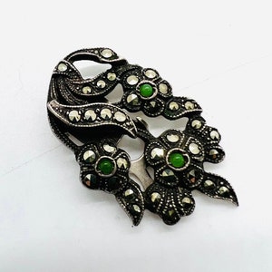 Art Deco Sterling Silver Marcasite & Jade Glass Dress Clip Fine Vintage Antique Jewelry