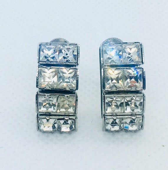 Gorgeous Channel Set Rhinestone Earrings Sparkling
