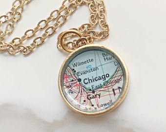 Map of Chicago Illinois Necklace Reversible Flower Pattern On Back