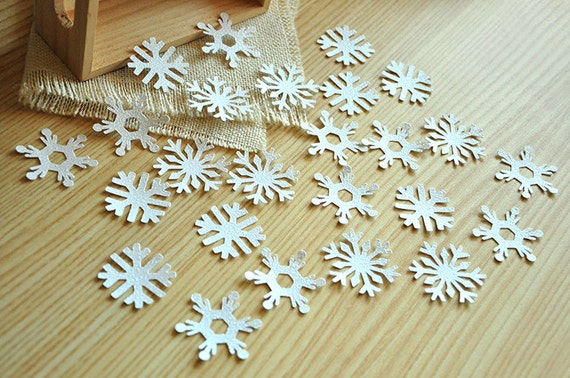 Frozen Birthday Party Decoration Confetti 25CT. White Glitter Snowflake Confetti. Il_570xn