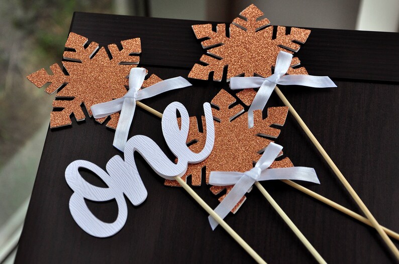 Winter Onederland Decoration Centerpiece in Rose Gold 1st Birthday Snowflake Decor Winter Onederland 4 Pieces