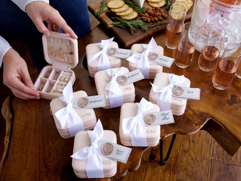 Travel Case for Bridesmaids. Qty. 1 Bridal Party Gifts. image 3