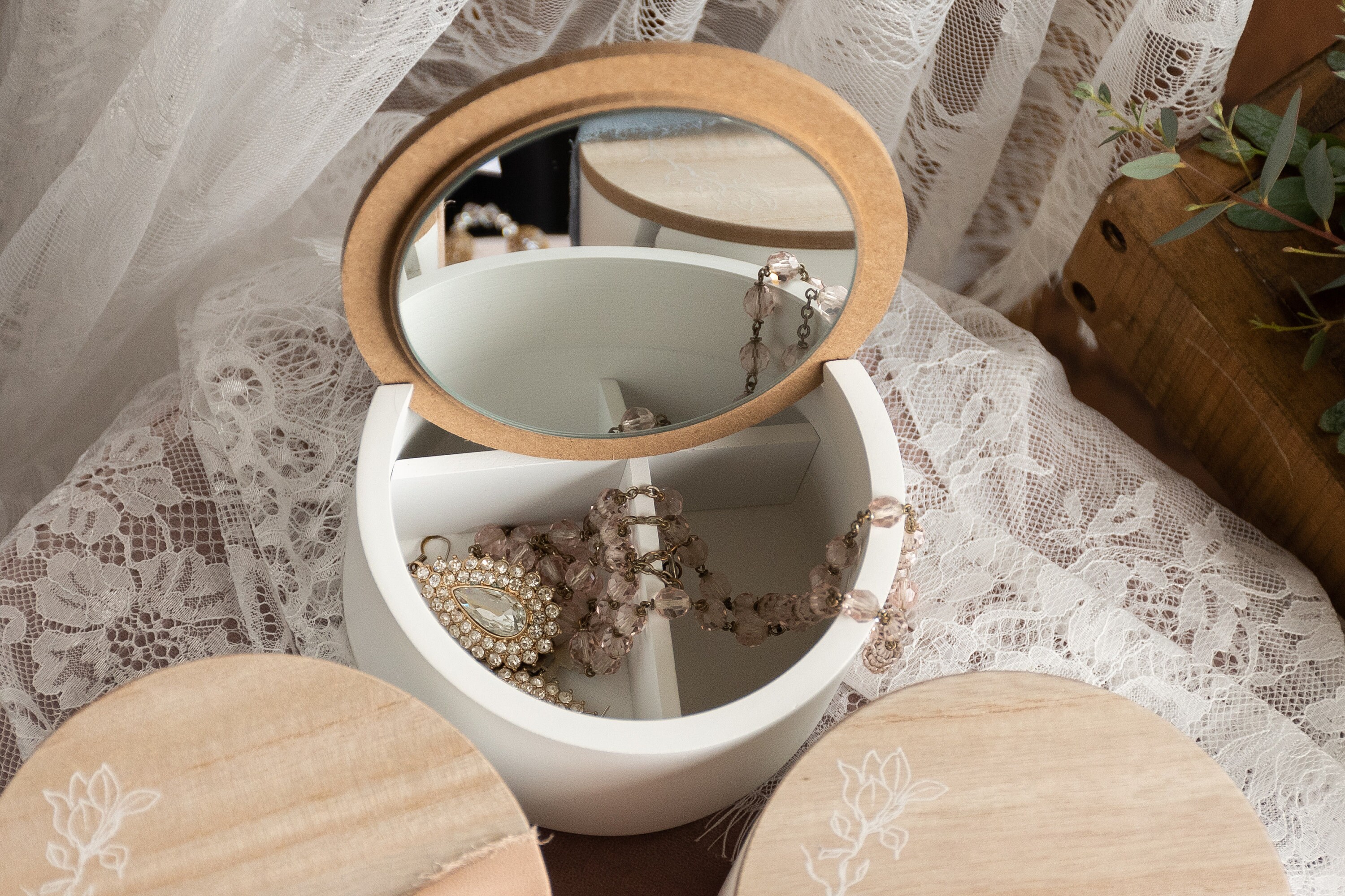 Personalized Accessories Case. Bridesmaid Jewelry Box.