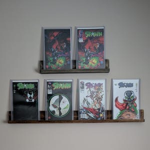 Wooden Comic Book Display Shelf/Rack