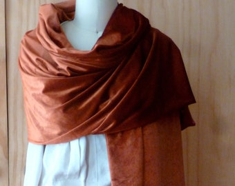 velvet stoles and wraps