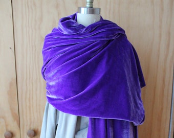 Very Lilac Velvet shawl/scarf