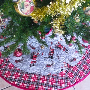 Quilted Christmas Tree Skirt,  Plaid Tree Skirt, Santa, personalized option