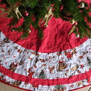 Extra Large Traditional Christmas Tree Skirt, Santa, Christmas Decoration