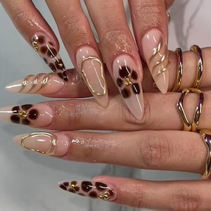 brown mix fall nails /custom press on nails/ hand made press on nails/faux acrylic nails/ gel nails/ press on nail
