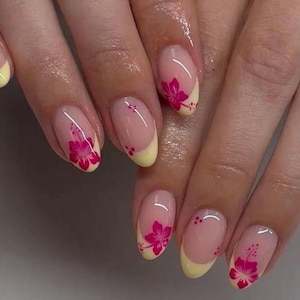yellow hibiscus pink flower nails /custom press on nails/ hand made press on nails/faux acrylic nails/ gel nails/ press on nail