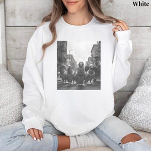 Camiseta de paloma gánster, camiseta divertida de pájaro con colores cómodos, camiseta de pandilla de palomas, suéter divertido de pájaro, regalo divertido para él, camiseta de pájaro hip hop imagen 12