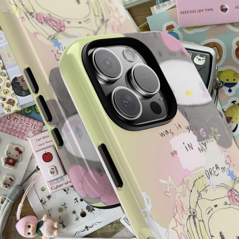 HELLO KITTY DREAMER phone case image 2