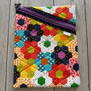 Catnap  Tablet Pouch (Hemingway)