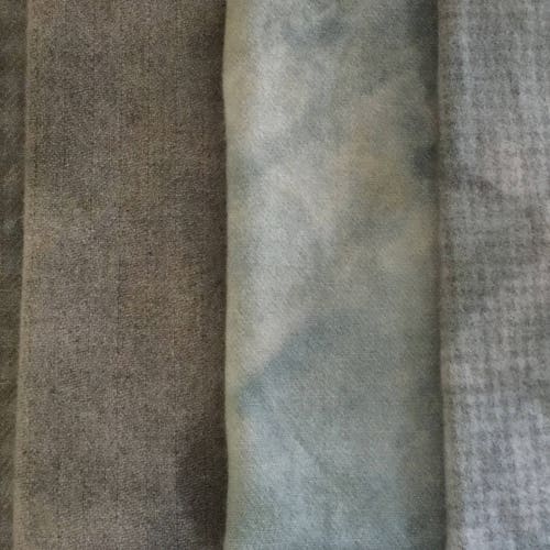 Red Rug Hooking Wool 100 Wool Fabric and Wool Strips Hand Etsy