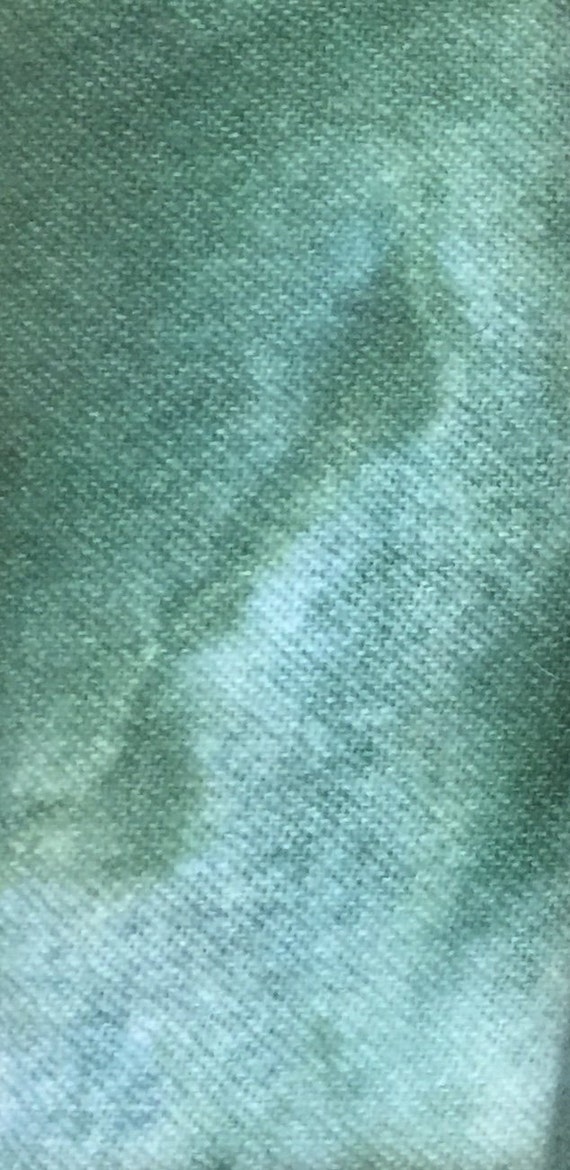 Fat Quarter 100/% Wool /"Blue Bonnet/" hand dyed rug hooking wool - 1