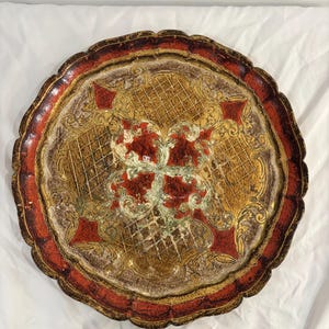 Vintage Italian Florentine Red & Gold Gilt Round Tray – Hand-Painted Toleware, Mid-Century