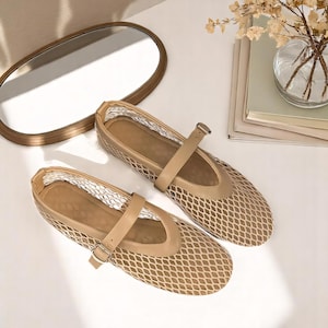 Sommer Damen Wohnungen, Mesh Cutout Mary Janes, Runde Kappe Schnalle Schuhe, Leichte Freizeitschuhe, Atmungsaktive Walking Flats, Geschenk für sie, Mutter