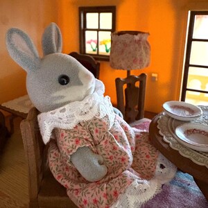 Babcia-króliczek rodziny Sylvanian - przedmiot kolekcjonerski i zabytkowy! zdjęcie 8