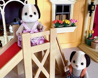 Figuras vintage de Sylvanian Families: Beagle, hermano y hermana – Conjuntos originales de TOMY UK