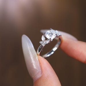 Round Moissanite Butterfly Side Stone Wedding Ring, Dainty Engagement Ring,Nature Inspired Engagement Ring, Promise Ring for Her,Unique Gift