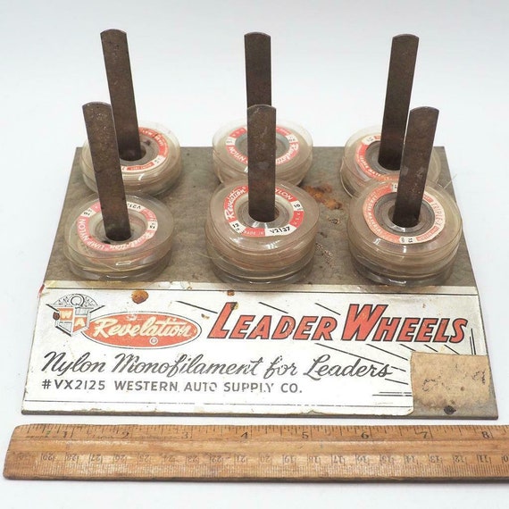 Vintage Revelation Leader Wheels Monofilament Fly Fishing Line Tin Store  Display 