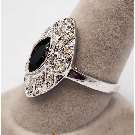 Sterling Silver .925 Size 9.75 Ring Fashion Jewelry