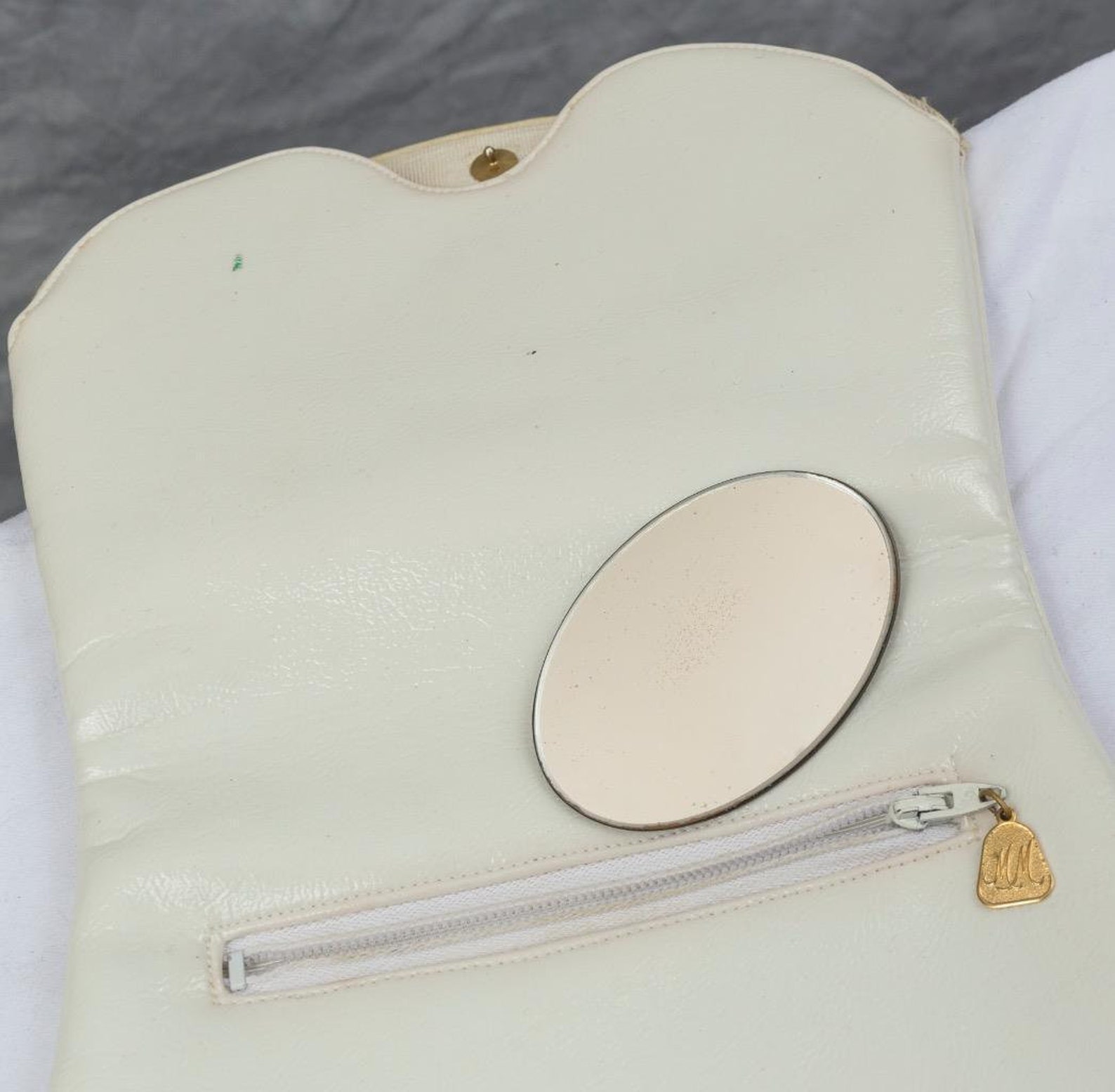 Vintage White Vinyl Clutch Handbag Clasp Elaine Shop Hollywood - Etsy