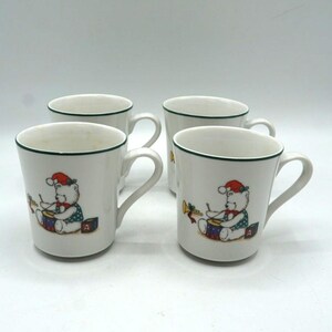 Christmas Bear Anchor Hocking Memories Coffee Tea Mug Set of 4