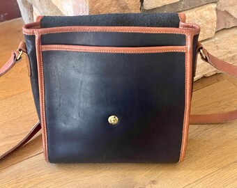 Rare Vintage Coach Leather Purse: Black & Brown Collectable