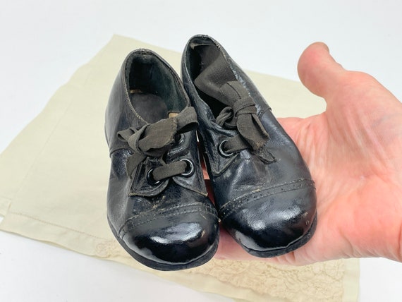 Victorian leather baby shoes | Antique black leat… - image 4
