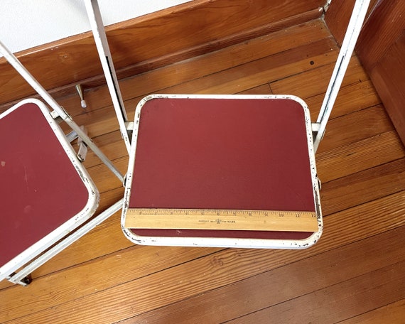 Small Child Size Folding Chairs 1950 s Child s Folding Chairs Red and White Metal Child s Folding Chairs at Kate s Vintage Market Etsy UK