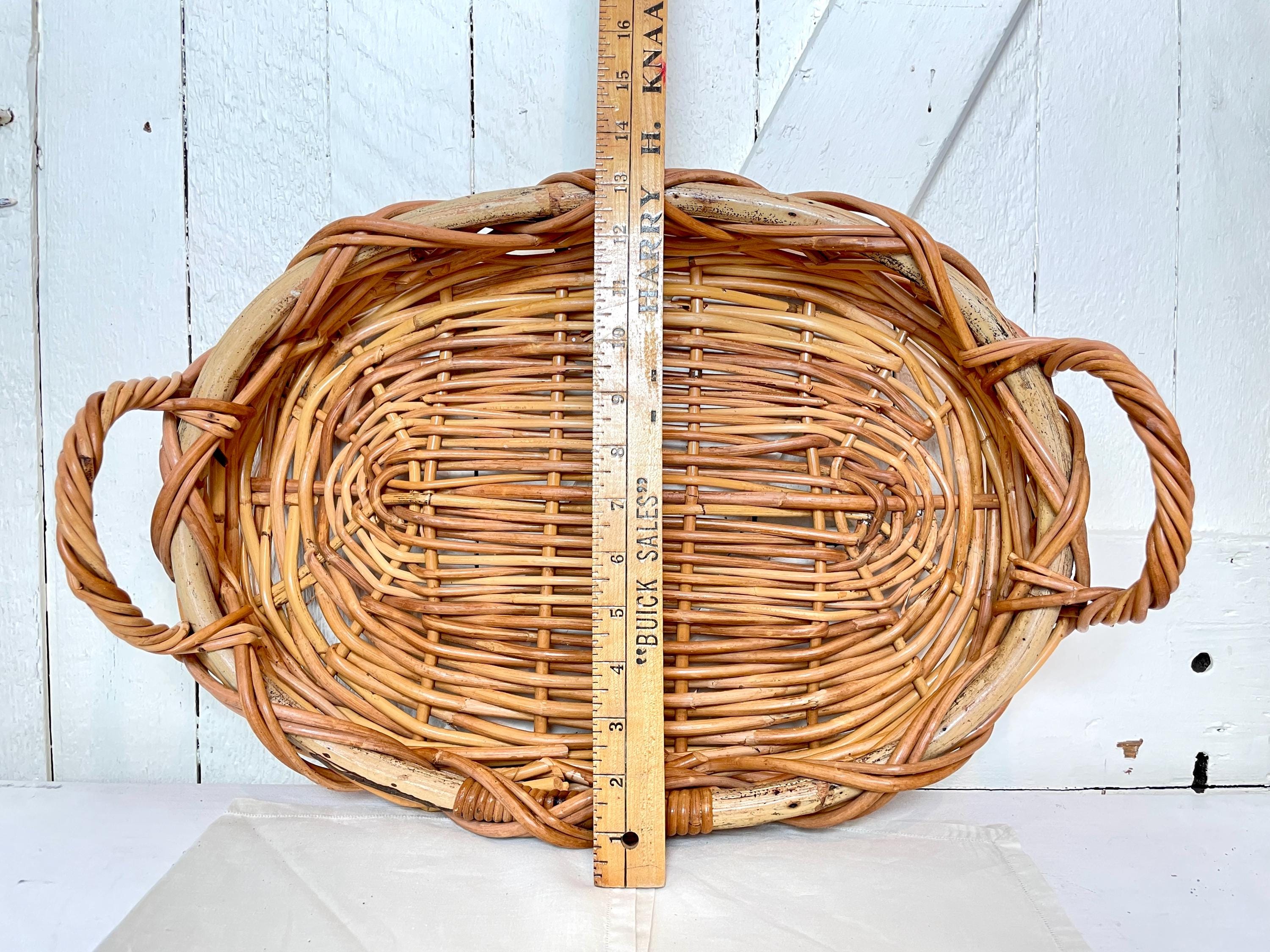 ヴィンテージウィッカーオーバルトレイバスケット：大きなサービング