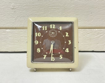 Westclox vintage clock | Vintage windup alarm clock by Westclox | Collectable windup tabletop clock at Kate's Vintage Market | Free shipping