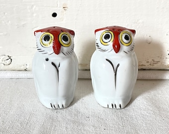 Vintage Owl Salt and Pepper Shakers: Made in Japan Kitchen Decor