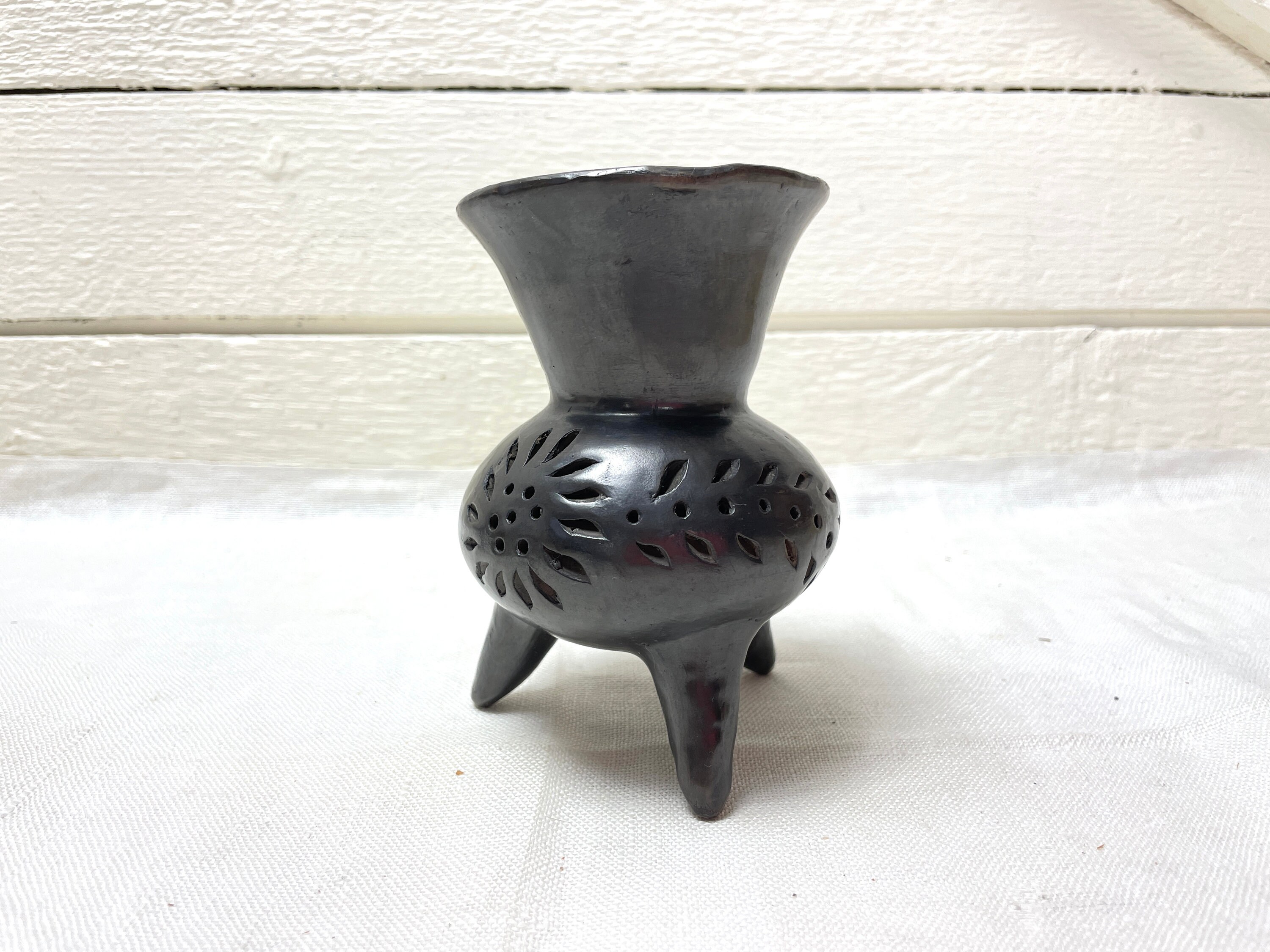 レア」メキシコ オアハカ製 黒泥人形 置物 希少 工芸品 【公式通販】