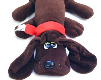 Vintage 1980's Pound Puppy Chocolate Lab Plush Doll! Classic 80's Toy!