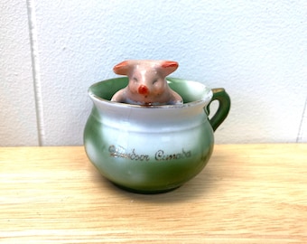 Vintage 1940's Pig in a Chamber Pot Windsor Canada Souvenir Trinket Dish! Super Cute!