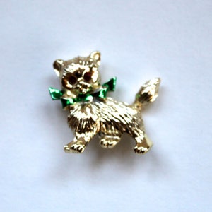Vintage 1950&#39;s Mid Century Kitten Pin/Brooch! Mid Century Costume Jewelry!