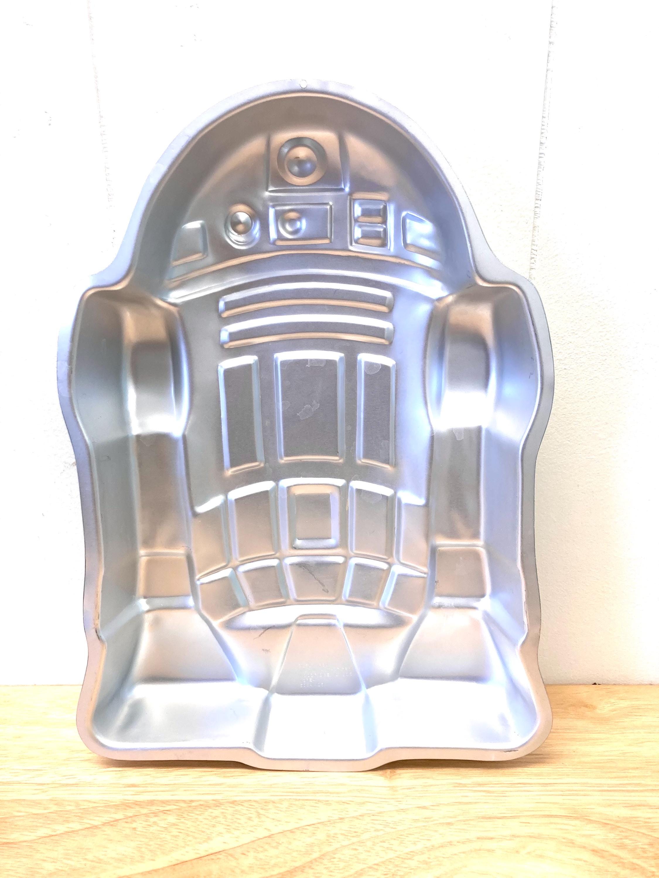 Vintage 1980 Star Wars the Empire Strikes Back R2D2 Cake Pan