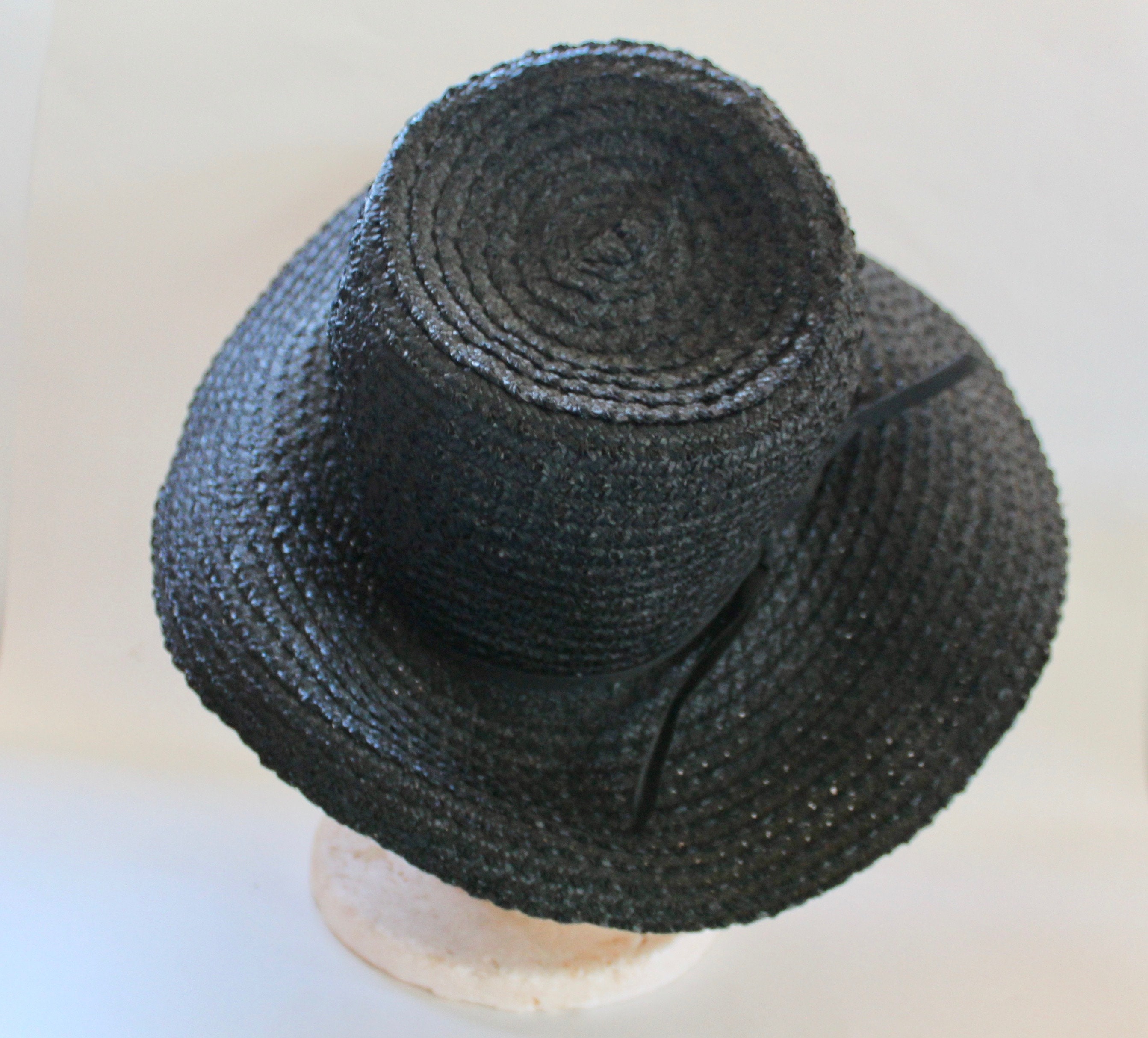 Vintage 1960s Womens Black Woven Straw Wide Brim Hat With  display picture 3