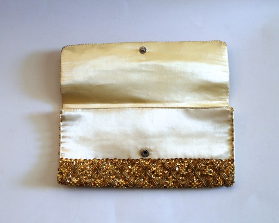 Vintage Gold Sequined Wallet/Clutch Purse! - image 3