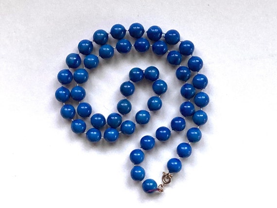 Vintage 1960's Blue Plastic Bead Necklace! Cute! … - image 1
