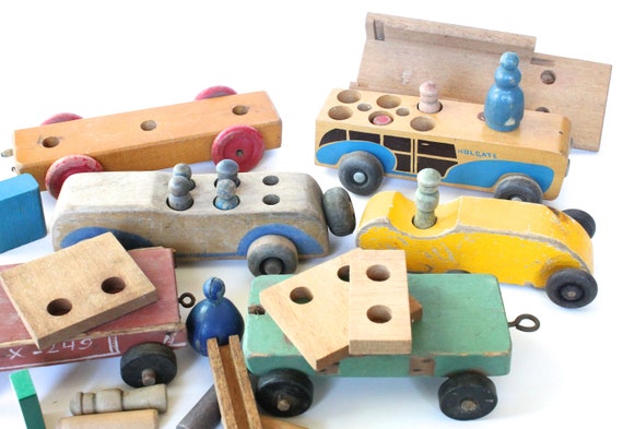 1940s Wooden Race Car And Peg People Toy Lot Antique Wooden Etsy